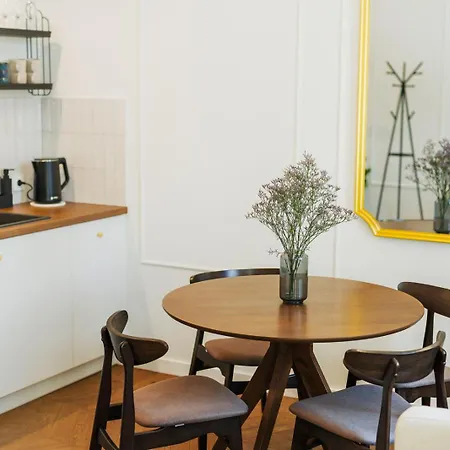 Kollataja 23 * Breslavia