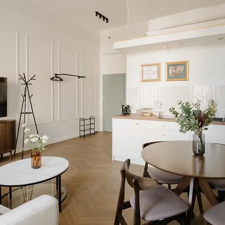 Apartment Kollataja 23